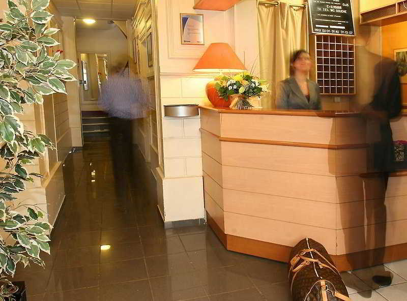 Hotel Amarys Simart Париж Экстерьер фото