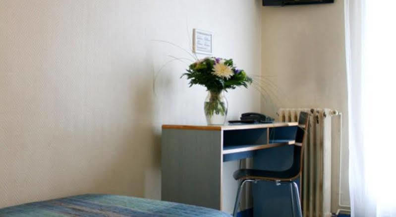 Hotel Amarys Simart Париж Экстерьер фото